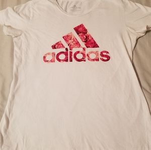 Adidas tshirt size medium